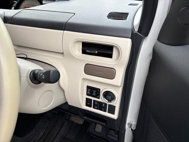 ムーヴキャンバスＧメイクアップＶＳ　ＳＡIII１４インチフルホイールキャップ　ＬＥＤヘッドランプ　キーフリーシステム　両側パワースライドドア　オートエアコン（プッシュ式）　オートライト　置きラクボックス（静岡県）の中古車