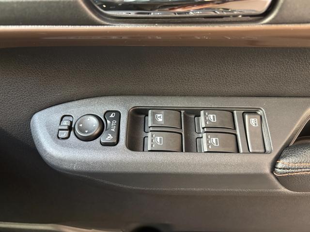 ムーヴＲＳキーフリーシステム　プッシュボタンスタート　ＬＥＤヘッドライト　１５インチアルミホイール　両側パワースライドドア　カラーマルチインフォメーションディスプレイ（静岡県）の中古車