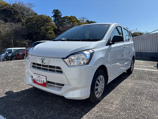 ミライースＬ　ＳＡIII１３インチフルホイールキャップ　マルチリフレクターハロゲンヘッドランプ　可倒式ドアミラー　自発光式デジタルメーターアンバーイルミネーションメーター　マニュアルエアコン（ダイヤル式）　キーレスエントリー（静岡県）の中古車