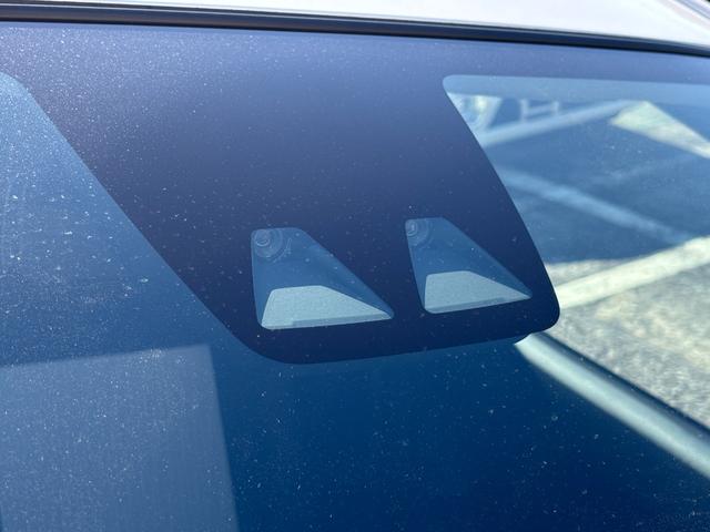 ミライースＬ　ＳＡIII１３インチフルホイールキャップ　マルチリフレクターハロゲンヘッドランプ　可倒式ドアミラー　自発光式デジタルメーターアンバーイルミネーションメーター　マニュアルエアコン（ダイヤル式）　キーレスエントリー（静岡県）の中古車