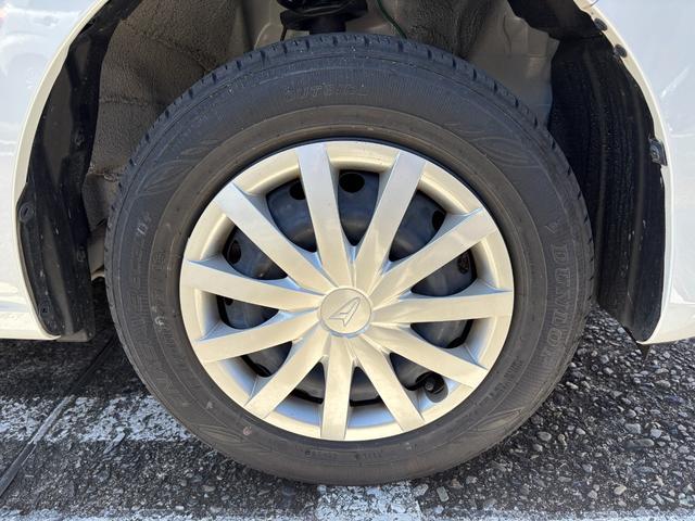 ミライースＬ　ＳＡIII１３インチフルホイールキャップ　マルチリフレクターハロゲンヘッドランプ　可倒式ドアミラー　自発光式デジタルメーターアンバーイルミネーションメーター　マニュアルエアコン（ダイヤル式）　キーレスエントリー（静岡県）の中古車