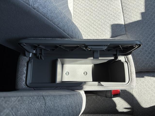 タントX14インチフルホイールキャップ フルLEDヘッドランプ オート格納式カラードドアミラー 左側パワースライドドア TFTカラーマルチインフォメーションディスプレイ フルファブリックシート(静岡県)の中古車