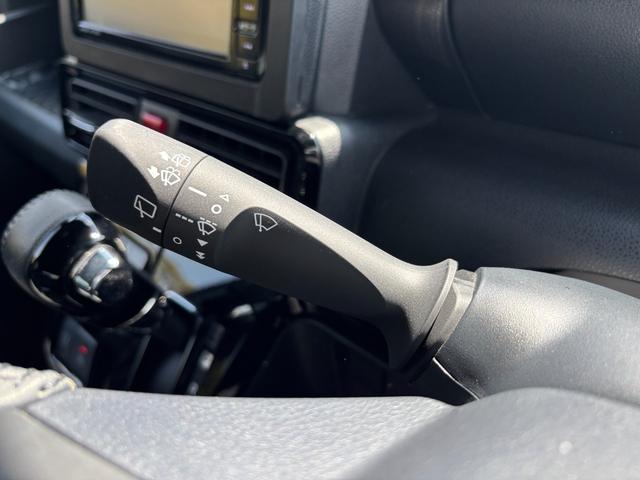 タントカスタムＲＳスタイルセレクション１５インチアルミホイール　大型エアロバンパー　フルＬＥＤヘッドランプ　オート格納式カラードドアミラー　革巻ステアリングホイール　両側パワースライドドア（静岡県）の中古車