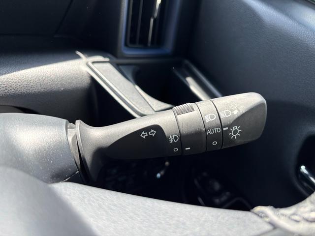 タントカスタムＲＳスタイルセレクション１５インチアルミホイール　大型エアロバンパー　フルＬＥＤヘッドランプ　オート格納式カラードドアミラー　革巻ステアリングホイール　両側パワースライドドア（静岡県）の中古車