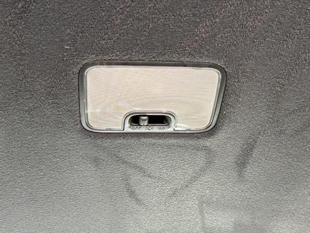 タントカスタムＲＳスタイルセレクション１５インチアルミホイール　大型エアロバンパー　フルＬＥＤヘッドランプ　オート格納式カラードドアミラー　革巻ステアリングホイール　両側パワースライドドア（静岡県）の中古車