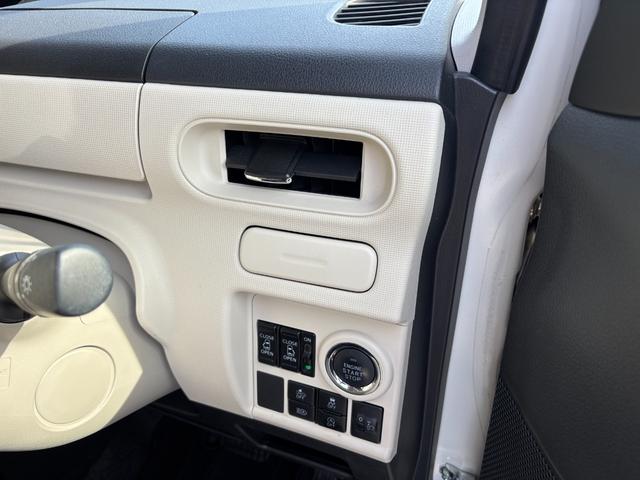 ムーヴキャンバスＸメイクアップリミテッド　ＳＡIII１４インチフルホイールキャップ　キーフリーシステム　両側パワースライドドア　オートエアコン（プッシュ式）　オートライト　置きラクボックス（静岡県）の中古車