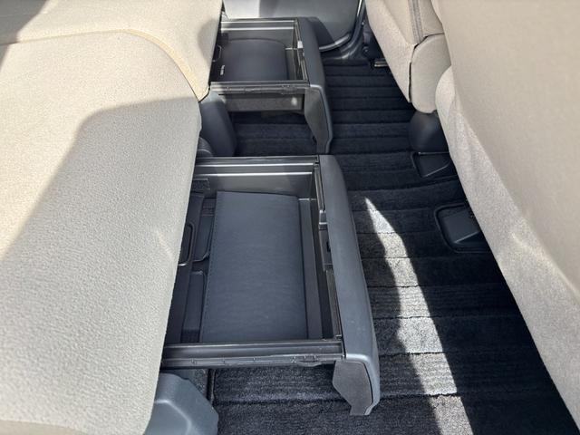 ムーヴキャンバスＸメイクアップリミテッド　ＳＡIII１４インチフルホイールキャップ　キーフリーシステム　両側パワースライドドア　オートエアコン（プッシュ式）　オートライト　置きラクボックス（静岡県）の中古車