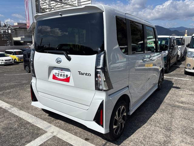 タントカスタムＸ１４インチアルミホイール　大型エアロバンパー　フルＬＥＤヘッドランプ　オート格納式カラードドアミラー　両側パワースライドドア　キーフリーシステム　プッシュボタンスタート（静岡県）の中古車