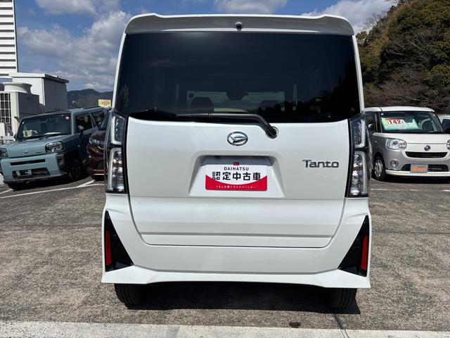 タントカスタムＸ１４インチアルミホイール　大型エアロバンパー　フルＬＥＤヘッドランプ　オート格納式カラードドアミラー　両側パワースライドドア　キーフリーシステム　プッシュボタンスタート（静岡県）の中古車