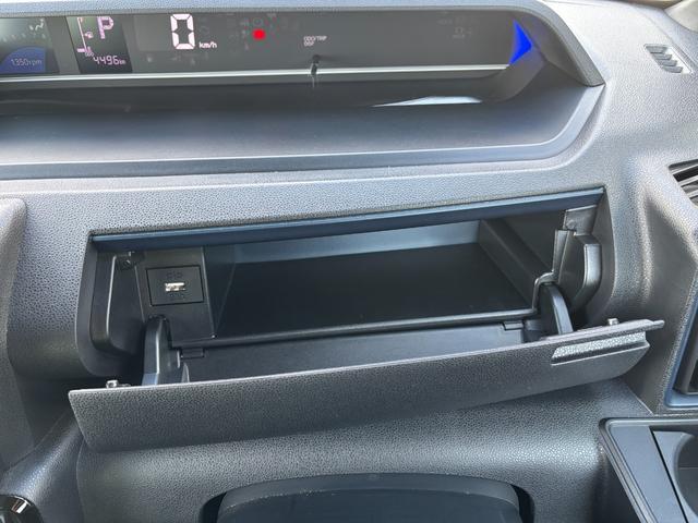 タントカスタムＸ１４インチアルミホイール　大型エアロバンパー　フルＬＥＤヘッドランプ　オート格納式カラードドアミラー　両側パワースライドドア　キーフリーシステム　プッシュボタンスタート（静岡県）の中古車