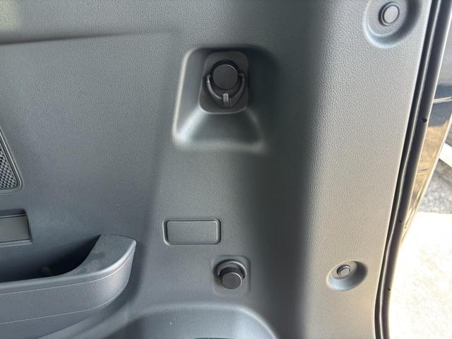 タントカスタムＸ１４インチアルミホイール　大型エアロバンパー　フルＬＥＤヘッドランプ　オート格納式カラードドアミラー　両側パワースライドドア　キーフリーシステム　プッシュボタンスタート（静岡県）の中古車