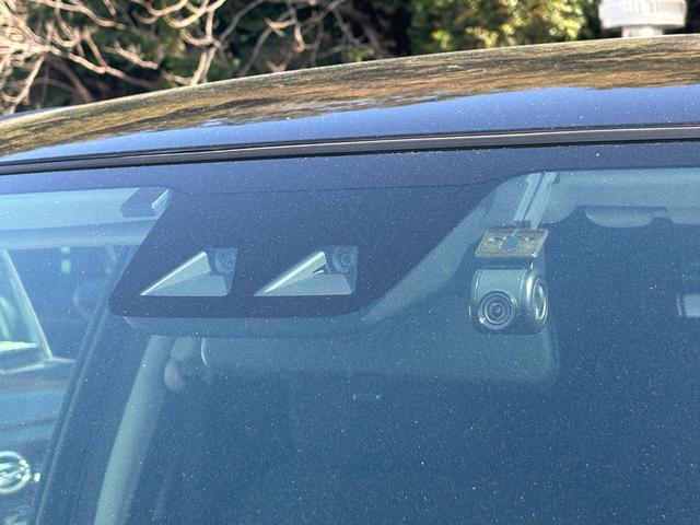 ロッキーG17インチアルミホイール UVIRカット遮音ガラス フルLEDヘッドランプ 運転席・助手席シートヒーター ウレタンステアリングホイール 本革シフトノブ アクティブマルチインフォメーションメーター(静岡県)の中古車