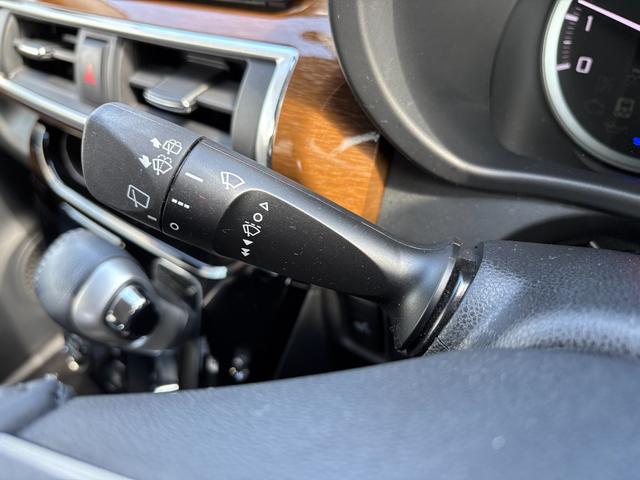 キャストスタイルG ターボ プライムコレクション SAIIIシートヒーター 本革巻ステアリングホイール 15インチアルミホイール BiAngleLEDヘッドランプ LEDフォグランプ LEDフロントパーソナルランプ LEDルームランプ(静岡県)の中古車