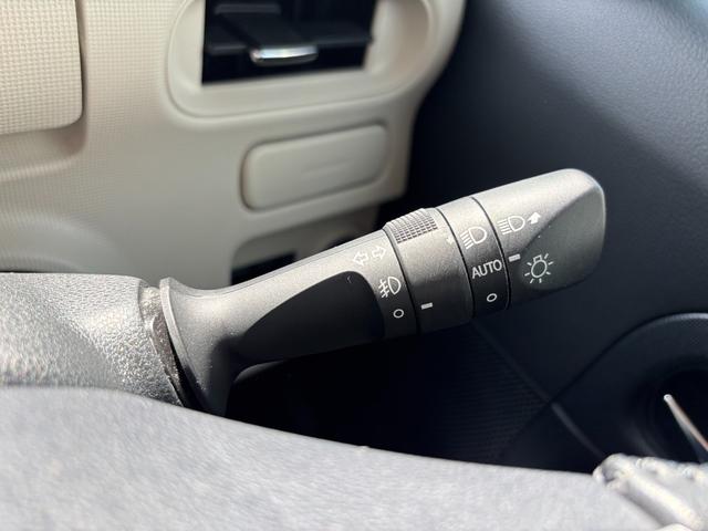 ムーヴキャンバスＧブラックアクセントＶＳ　ＳＡIIIＬＥＤヘッドランプ　キーフリーシステム　両側パワースライドドア　オートエアコン（プッシュ式）　オートライト　置きラクボックス（静岡県）の中古車