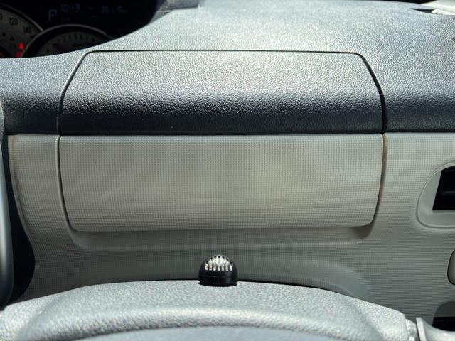 ムーヴキャンバスＧブラックアクセントＶＳ　ＳＡIIIＬＥＤヘッドランプ　キーフリーシステム　両側パワースライドドア　オートエアコン（プッシュ式）　オートライト　置きラクボックス（静岡県）の中古車