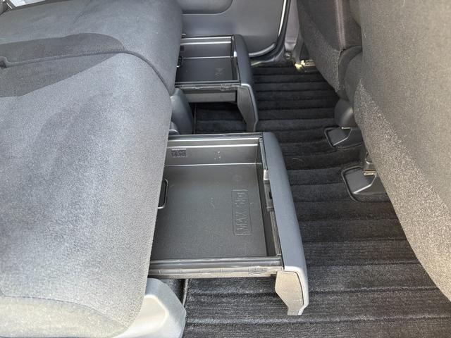 ムーヴキャンバスＧブラックアクセントＶＳ　ＳＡIIIＬＥＤヘッドランプ　キーフリーシステム　両側パワースライドドア　オートエアコン（プッシュ式）　オートライト　置きラクボックス（静岡県）の中古車