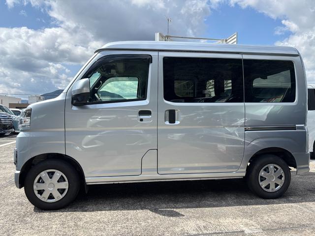 ハイゼットカーゴクルーズターボCVT 電動格納式カラードドアミラー スーパーUVIRカットガラス(フロントウィンドウ) 12インチフルホイールキャップ 撥水フルファヴリックシート表皮 大型LED荷室灯 キーフリーシステム(静岡県)の中古車