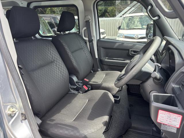 ハイゼットカーゴクルーズターボCVT 電動格納式カラードドアミラー スーパーUVIRカットガラス(フロントウィンドウ) 12インチフルホイールキャップ 撥水フルファヴリックシート表皮 大型LED荷室灯 キーフリーシステム(静岡県)の中古車