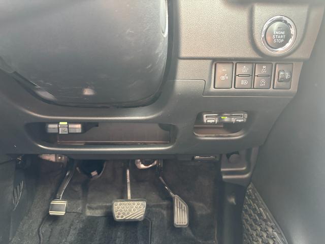 ムーヴカスタム　ＸリミテッドII　ＳＡIII１４インチアルミホイール　ウレタンインパネセンターシフト　スーパーＵＶＩＲカットガラス（フロントドア）　ＬＥＤヘッドランプ　自発光式２眼メーター　ＴＦＴカラーマルチインフォメーションディスプレイ（静岡県）の中古車