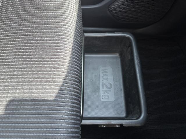 ムーヴカスタム　ＸリミテッドII　ＳＡIII１４インチアルミホイール　ウレタンインパネセンターシフト　スーパーＵＶＩＲカットガラス（フロントドア）　ＬＥＤヘッドランプ　自発光式２眼メーター　ＴＦＴカラーマルチインフォメーションディスプレイ（静岡県）の中古車