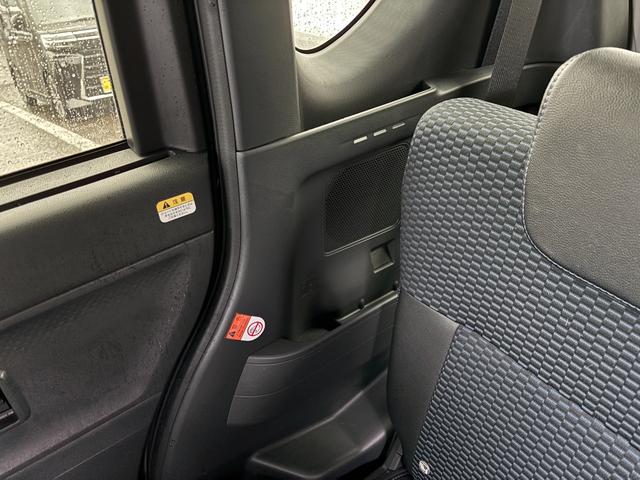 タントカスタムＸ１４インチアルミホイール　大型エアロバンパー　フルＬＥＤヘッドランプ　オート格納式カラードドアミラー　両側パワースライドドア　キーフリーシステム　プッシュボタンスタート（静岡県）の中古車