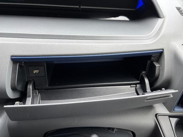 タントカスタムＲＳ１５インチアルミホイール　キーフリーシステム　プッシュボタンスタート　オートエアコン（プッシュ式）　フルＬＥＤヘッドランプ　オート格納式カラードドアミラー　本革巻ステアリングホイール（静岡県）の中古車