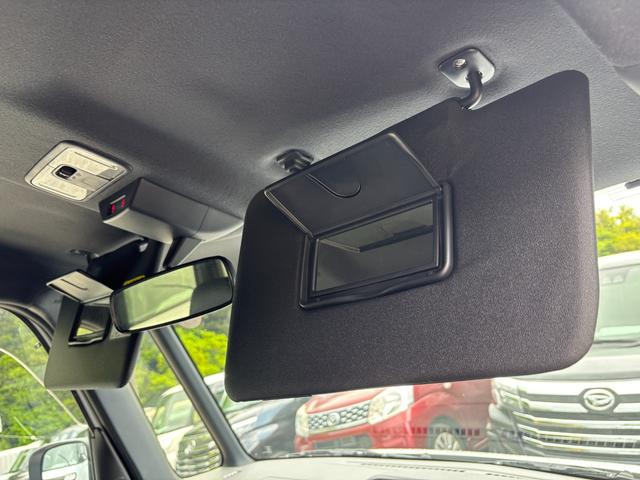 タントカスタムＲＳ１５インチアルミホイール　キーフリーシステム　プッシュボタンスタート　オートエアコン（プッシュ式）　フルＬＥＤヘッドランプ　オート格納式カラードドアミラー　本革巻ステアリングホイール（静岡県）の中古車