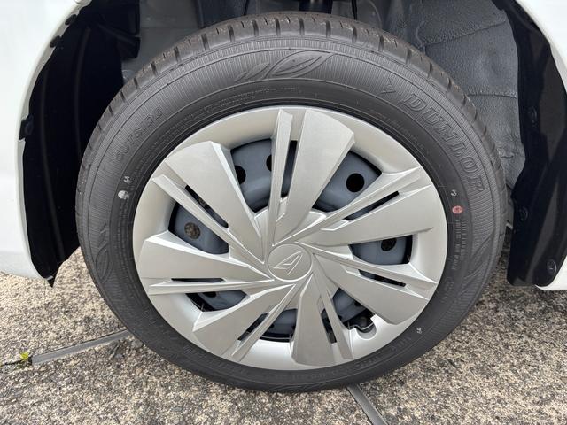 ミライースX SAIII14インチフルホイールキャップ LEDヘッドランプ 電動格納式(カラード)ドアミラー 自発光式デジタルメーターブルーイルミネーションメーター マニュアルエアコン(ダイヤル式) キーレスエントリー(静岡県)の中古車