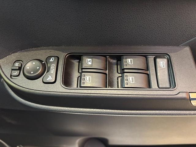 タントカスタムX14インチアルミホイール 大型エアロバンパー フルLEDヘッドランプ オート格納式カラードドアミラー 両側パワースライドドア キーフリーシステム プッシュボタンスタート(静岡県)の中古車