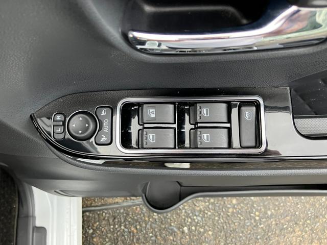タントカスタムX14インチアルミホイール 大型エアロバンパー フルLEDヘッドランプ オート格納式カラードドアミラー 両側パワースライドドア キーフリーシステム プッシュボタンスタート(静岡県)の中古車