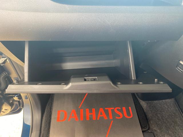 タントX VS SAIII タイヤ新品まごころ保証1年付き 記録簿 取扱説明書 ナビ ドラレコ ETC 後席モニター バックカメラ スマートキー アルミホイール ワンオーナー エアバッグ エアコン パワーステアリング パワーウィンドウ(静岡県)の中古車
