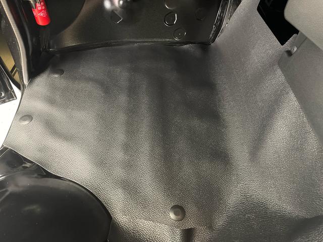 ハイゼットトラックジャンボエクストラ　４ＷＤ　ＣＶＴ　キーフリーまごころ保証（納車日から１年・走行距離無制限）付き　４ＷＤ　ＣＶＴ車　エアコン　パワステ　パワーウィンドウ　キーフリー　ＬＥＤヘッドライト　ＬＥＤフォグ　ＬＥＤ荷台作業灯　衝突被害軽減ブレーキ（静岡県）の中古車