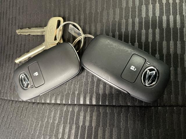 ハイゼットトラックジャンボエクストラ　４ＷＤ　ＣＶＴ　キーフリーまごころ保証（納車日から１年・走行距離無制限）付き　４ＷＤ　ＣＶＴ車　エアコン　パワステ　パワーウィンドウ　キーフリー　ＬＥＤヘッドライト　ＬＥＤフォグ　ＬＥＤ荷台作業灯　衝突被害軽減ブレーキ（静岡県）の中古車