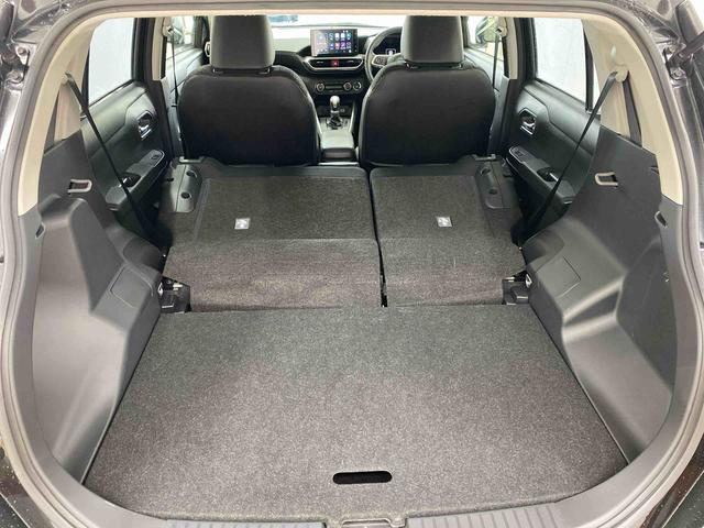 ロッキープレミアムG タイヤ新品 保証付きまごころ保証1年付き 記録簿 取扱説明書 ディスプレイオーディオ ETC バックカメラ 衝突被害軽減システム スマートキー オートマチックハイビーム アルミホイール レーンアシスト ワンオーナー(静岡県)の中古車