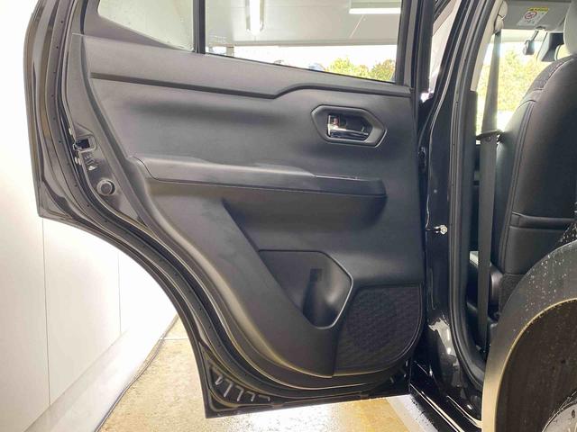 ロッキープレミアムG タイヤ新品 保証付きまごころ保証1年付き 記録簿 取扱説明書 ディスプレイオーディオ ETC バックカメラ 衝突被害軽減システム スマートキー オートマチックハイビーム アルミホイール レーンアシスト ワンオーナー(静岡県)の中古車