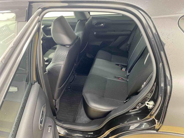 ロッキープレミアムG タイヤ新品 保証付きまごころ保証1年付き 記録簿 取扱説明書 ディスプレイオーディオ ETC バックカメラ 衝突被害軽減システム スマートキー オートマチックハイビーム アルミホイール レーンアシスト ワンオーナー(静岡県)の中古車