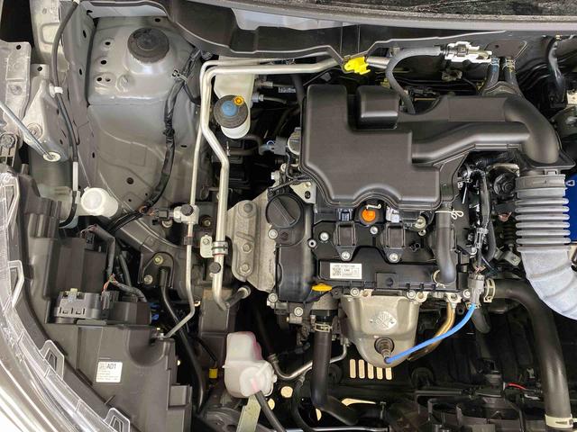 ロッキープレミアムG タイヤ新品 保証付きまごころ保証1年付き 記録簿 取扱説明書 ディスプレイオーディオ ETC バックカメラ 衝突被害軽減システム スマートキー オートマチックハイビーム アルミホイール レーンアシスト ワンオーナー(静岡県)の中古車