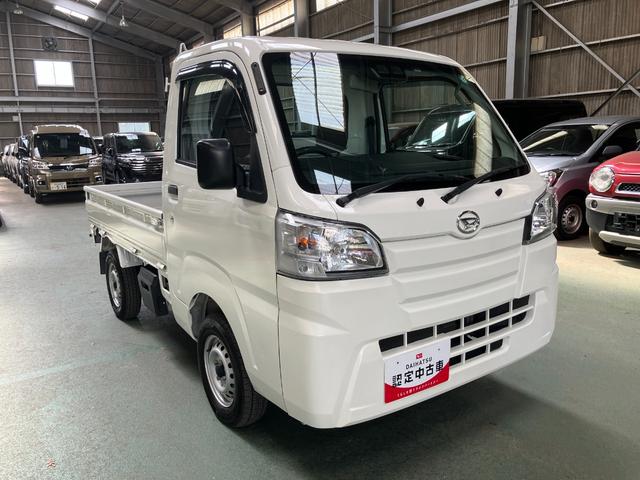 ハイゼットトラックスタンダード　農用スペシャルＳＡIIIｔ衝突安全ボディ　衝突被害軽減ブレーキ　４枚リーフスプリング　ＡＭＦＭラジオ　荷台ランプ　ハイロー切り替えレバー４ＷＤ　５速ミッション　荷台マット（和歌山県）の中古車