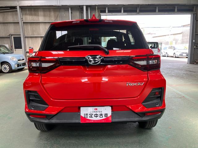 ロッキープレミアムＧパノラマ対応カメラ　９インチナビ　ドラレコ付き　ＥＴＣ車載器　シートヒーター（和歌山県）の中古車