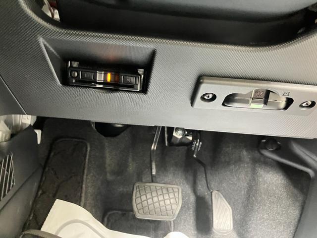 ロッキープレミアムＧパノラマ対応カメラ　９インチナビ　ドラレコ付き　ＥＴＣ車載器　シートヒーター（和歌山県）の中古車