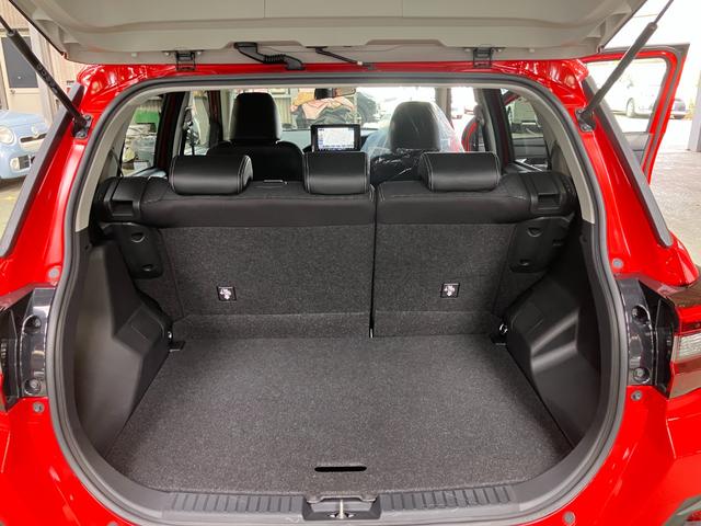 ロッキープレミアムＧパノラマ対応カメラ　９インチナビ　ドラレコ付き　ＥＴＣ車載器　シートヒーター（和歌山県）の中古車