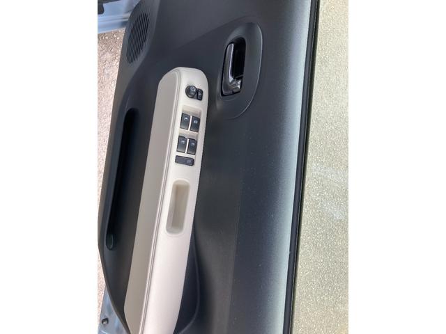 ミラココアココアＸワンオーナー・キーフリーシステム・オートエアコン・ＣＤチューナー　衝突安全ボディ　運転席ベンチシート　１４インチフルホイールキャップ　ハロゲンヘッドランプ（和歌山県）の中古車