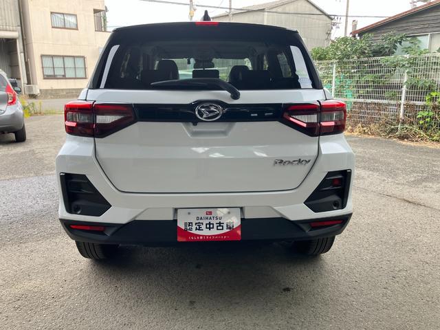 ロッキープレミアムワンオーナー・純正ナビ・ドライブレコーダー・ＥＴＣ・バックモニター（和歌山県）の中古車