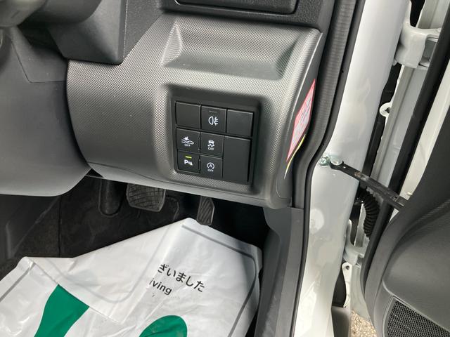 ロッキープレミアムワンオーナー・純正ナビ・ドライブレコーダー・ＥＴＣ・バックモニター（和歌山県）の中古車