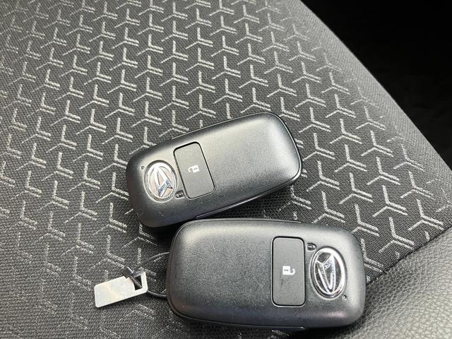 ロッキープレミアムワンオーナー・純正ナビ・ドライブレコーダー・ＥＴＣ・バックモニター（和歌山県）の中古車