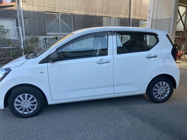 ミライースL SAIIILSAIII 衝突被害軽減ブレーキ 衝突安全ボディ キーレスエントリー クリアランスソナー デジタルメーター マニュアルエアコン 13インチフルホイールキャップハロゲンヘッドランプ(和歌山県)の中古車