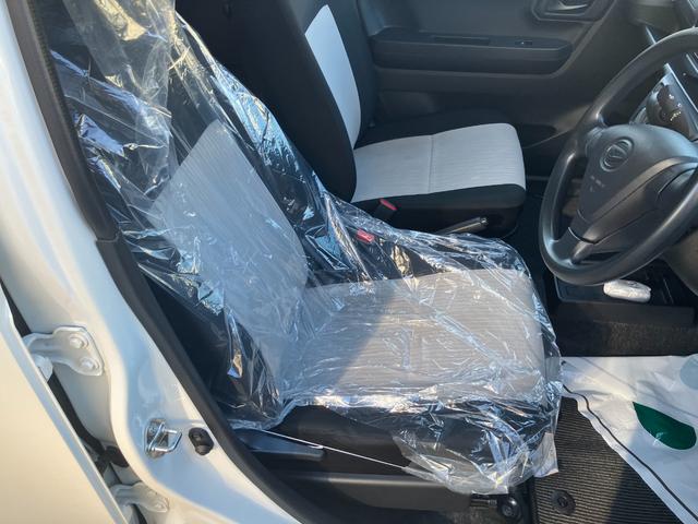 ミライースL SAIIILSAIII 衝突被害軽減ブレーキ 衝突安全ボディ キーレスエントリー クリアランスソナー デジタルメーター マニュアルエアコン 13インチフルホイールキャップハロゲンヘッドランプ(和歌山県)の中古車