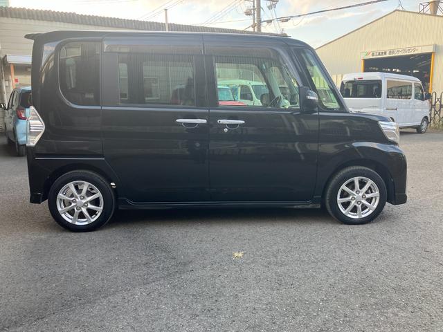 タントカスタムＸ　ＳＡII衝突被害軽減ブレーキ　衝突安全ボディ　ＬＥＤヘッドランプ　プッシュスタートボタン　オートエアコン　７インチナビ　バックカメラ左側パワースライドドア　ミラクルオープンドア　ＥＴＣ車載器（和歌山県）の中古車