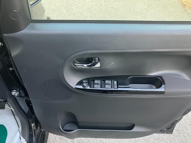 タントカスタムＸ　ＳＡII衝突被害軽減ブレーキ　衝突安全ボディ　ＬＥＤヘッドランプ　プッシュスタートボタン　オートエアコン　７インチナビ　バックカメラ左側パワースライドドア　ミラクルオープンドア　ＥＴＣ車載器（和歌山県）の中古車