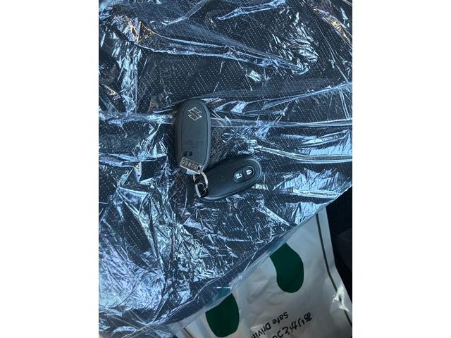 ワゴンRFXリミテッド衝突安全ボディ プッシュスタートボタン スマートキー オートエアコン CDチューナー 運転席シートヒーター 前席ベンチシート 後席シートスライド ETC車載器 14インチアルミホイール(和歌山県)の中古車